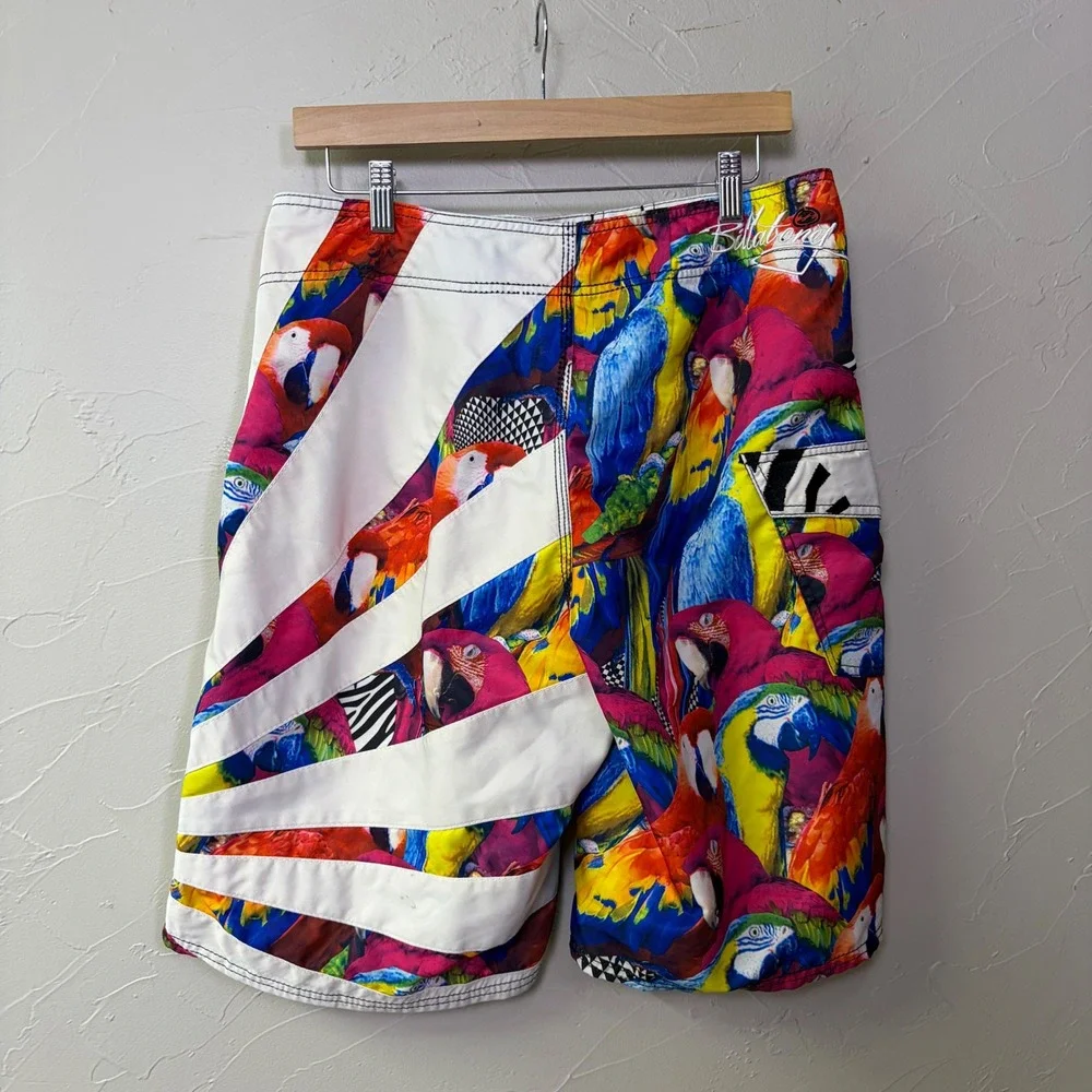 Vintage Billabong Andy Irons Board Shorts Rising Sun Mens 33 AOP Parrot RARE